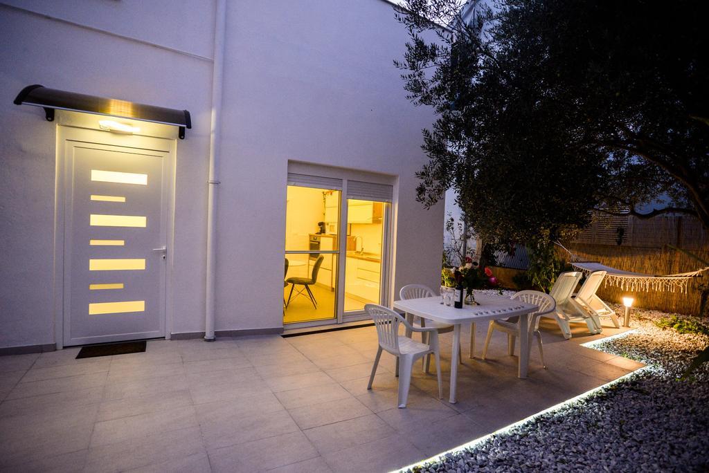 Villa Benelux Zadar Exterior photo