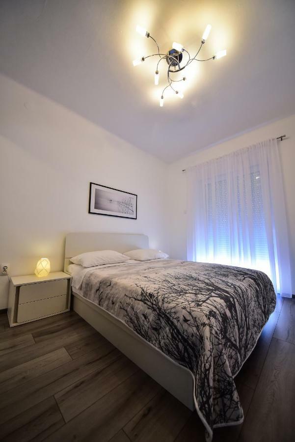 Villa Benelux Zadar Exterior photo